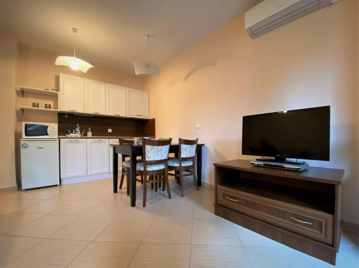 Green life Bansko, 1 bedroom private apartment D4 Buitenkant foto